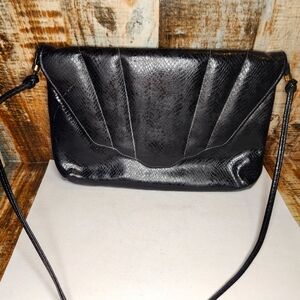 Vintage Art Deco Shell Black Faux Snake Leather Clutch Handbag Envelope Purse T